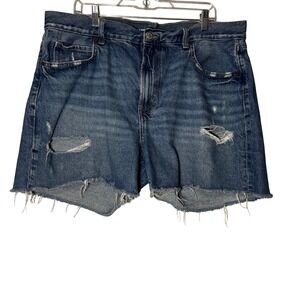 Old Navy High Rise Slouchy Straight Denim Shorts Blue Distressed Raw Hem Size 16